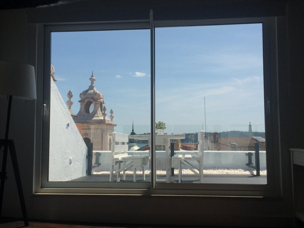 A Terrace On A Topfloor With A View Lisboa Exterior foto