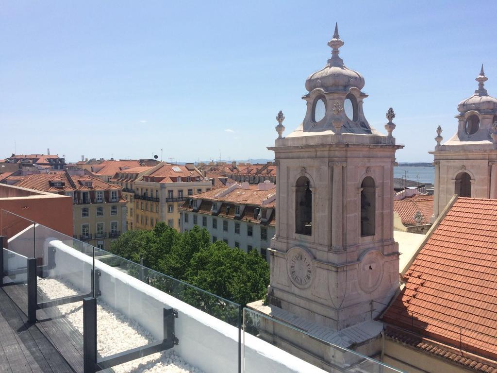 A Terrace On A Topfloor With A View Lisboa Exterior foto
